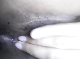 me play with my lil 18 yr old vagina