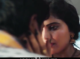 Husband se bareshan sexy bhabhi nawkar se chudi